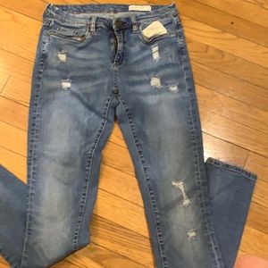 Blank NYC  size 30  light distressing
